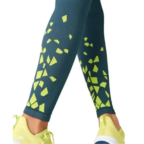 Fabletics High-Waisted Seamless Rib Legging - Picture 4 of 13